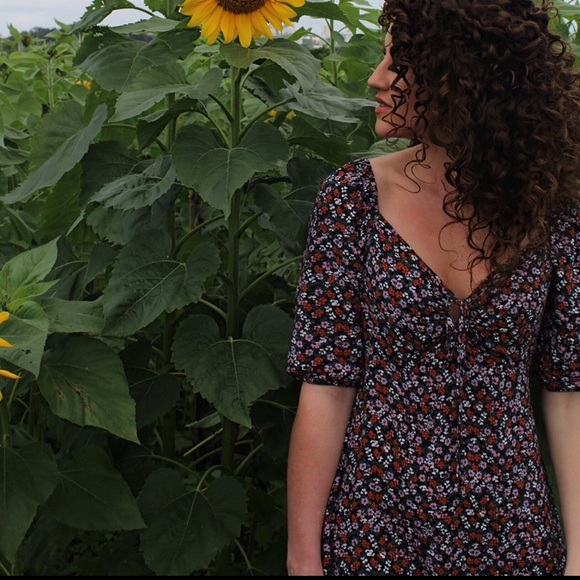 Floral puff sleeve mini dress - Picture 5 of 7